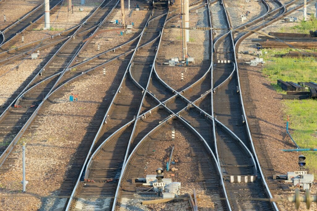 Китай построит железную дорогу за $58 млрд, чтобы уменьшить зависимость от торговли с западными странами
