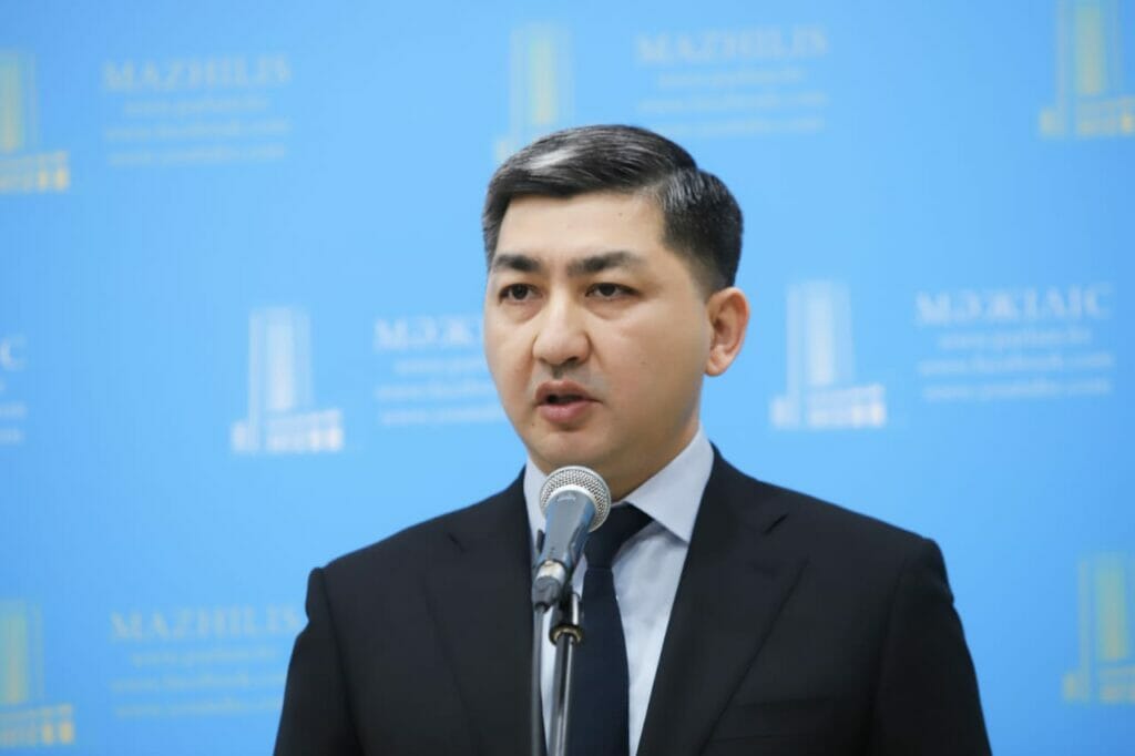 «Игнорировали предупреждения»: Генпрокуратура прокомментировала задержание протестовавших нефтяников в Астане