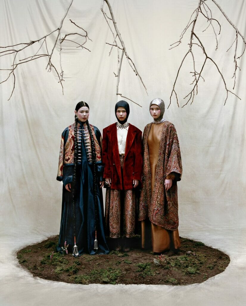 Жанель Бертаева мен Ғайникен Букенова Kiswah Fashion Shows туралы: Біз  талғампаздық пен бекзадалықты көрсетеміз