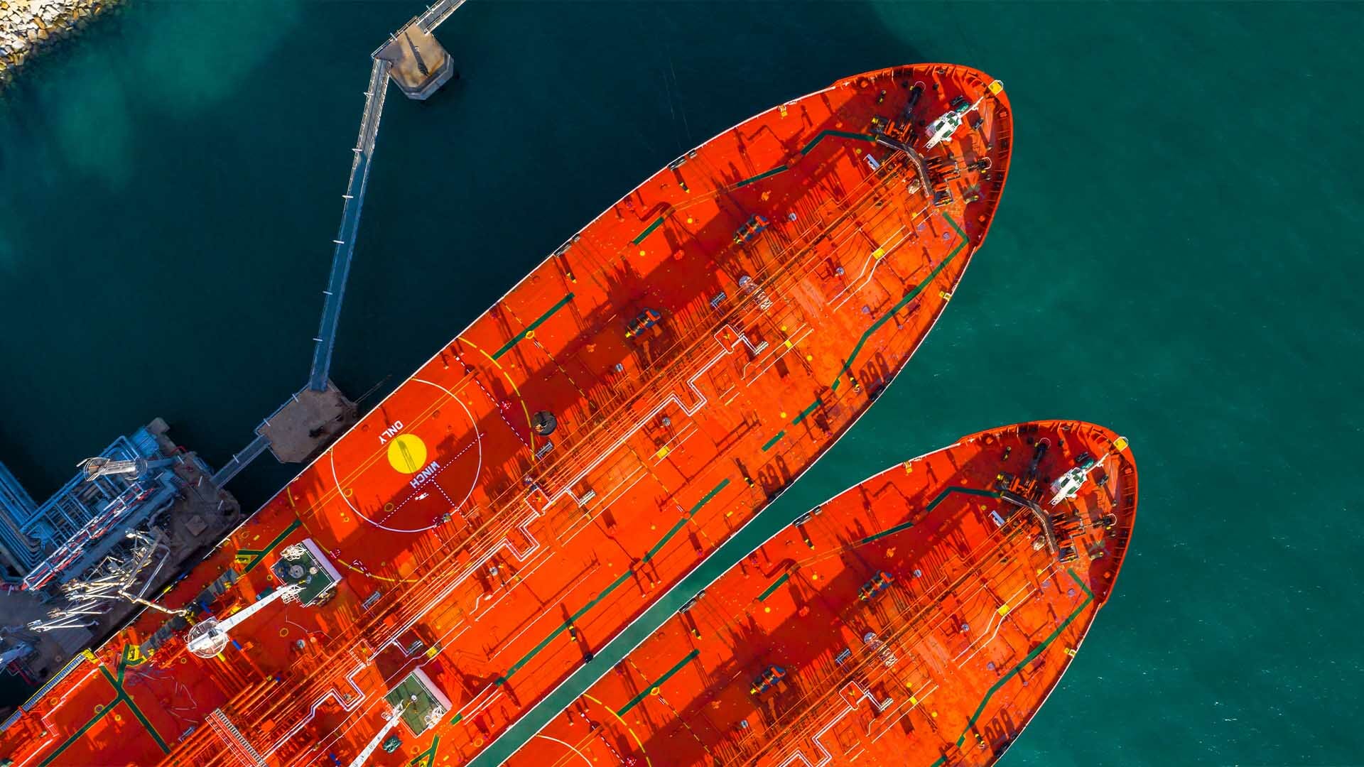 Сколько нефти перевезут за год новые танкеры КМГ