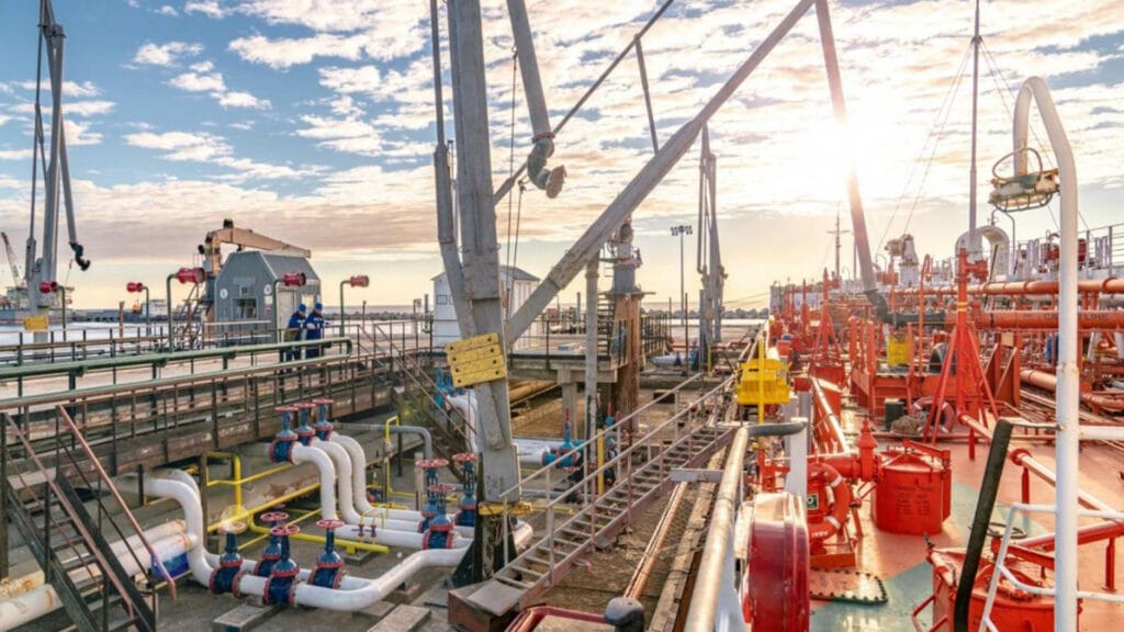 ҚазТрансОйл Баку порты арқылы мұнай тасымалдауды ұлғайтты