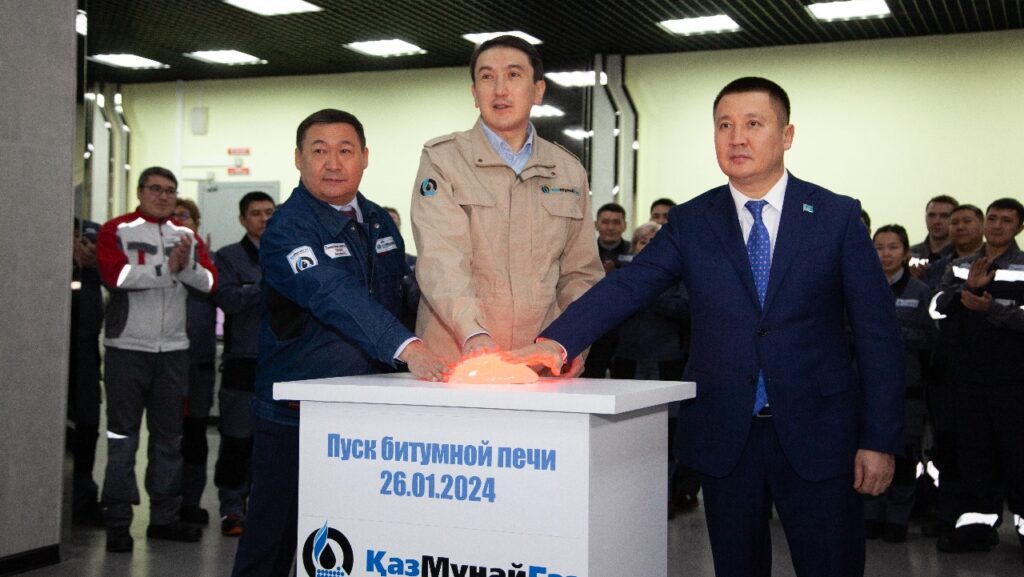 На Павлодарском НХЗ ввели в эксплуатацию новую печь битумной установки