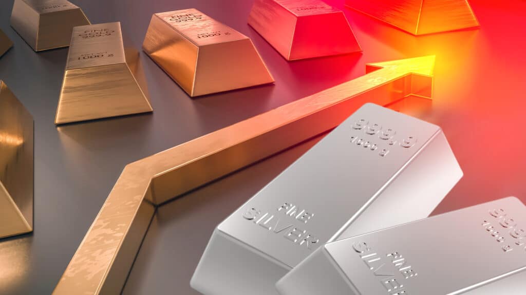 Швейцарский банк прогнозирует продолжение роста золота и серебра