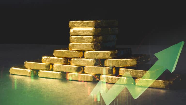 Золотовалютные резервы Казахстана выросли почти на $2 млрд за счет рекордных цен на драгметалл
