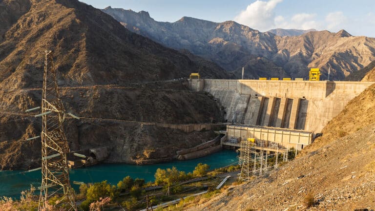 Казахстан, Кыргызстан и Узбекистан заключат соглашение о строительстве Камбаратинской ГЭС-1. Кто будет платить и владеть ею