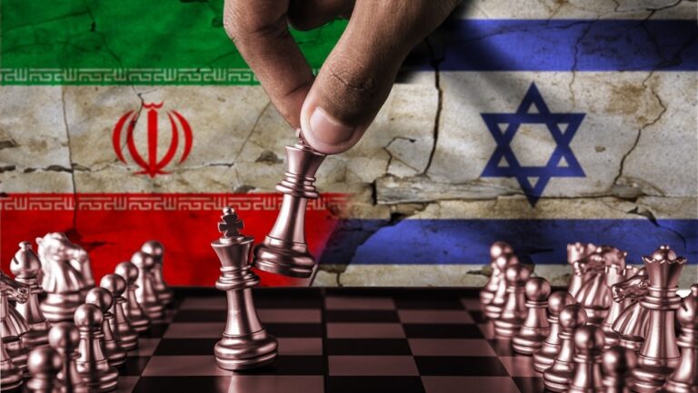 Израиль нанес удары по Ирану, Сирии и Ираку