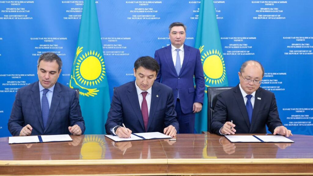 В Казахстане увеличится на 1,2% благодаря производству полиэтилена
