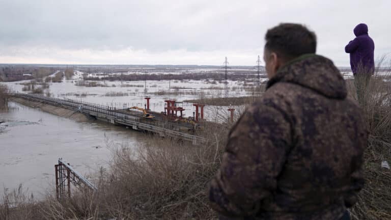 Пострадавшие от паводков казахстанцы имеют кредиты на 50 млрд тенге