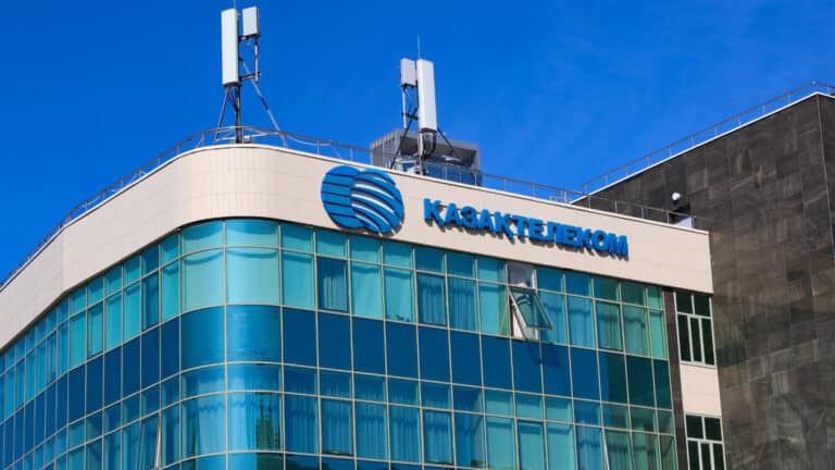 Большинство акционеров «Казахтелекома» воздержались по вопросу продажи Tele2 и Altel