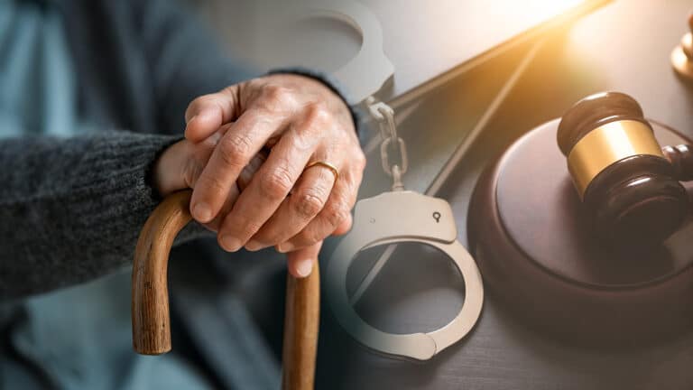 Суд приговорил казахстанскую пенсионерку к 3,5 годам ограничения свободы за разжигание межнациональной розни