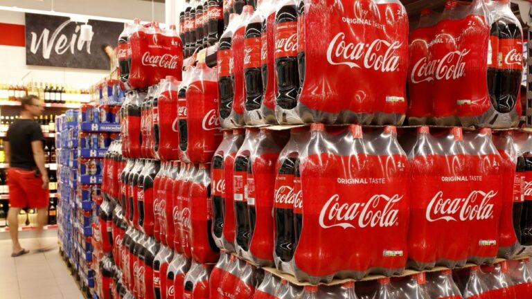 Акции Coca-Cola подорожали до максимума за девять месяцев после отчетности
