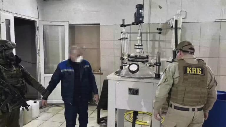 КНБ накрыл нарколабораторию в Павлодаре и изъял наркотики на 4,2 млрд тенге