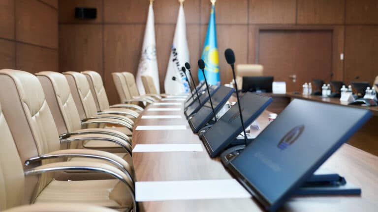 KazMunayGas wants international companies to take part in new projects in Kazakhstan
