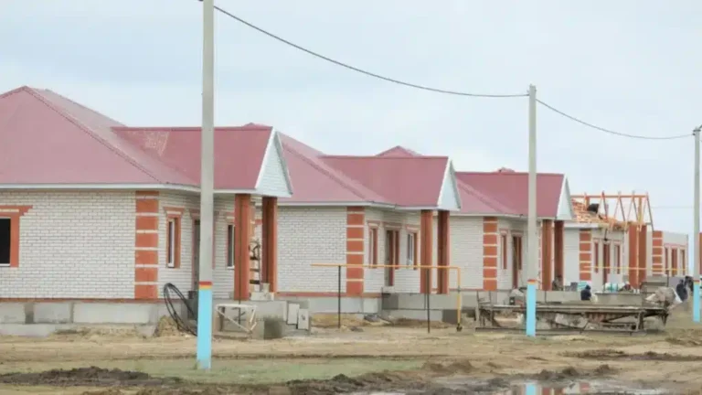 В Казахстане 130 семей получили новое жилье взамен разрушенного паводками