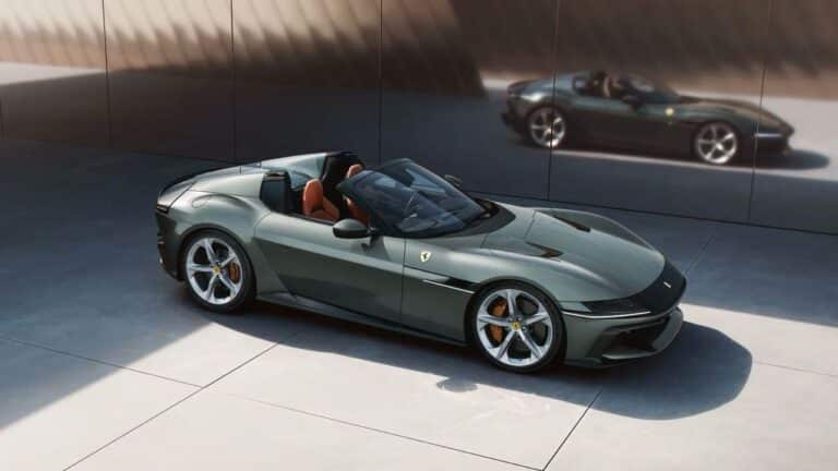 Акции Ferrari выросли до максимума за месяц после презентации новых автомобилей