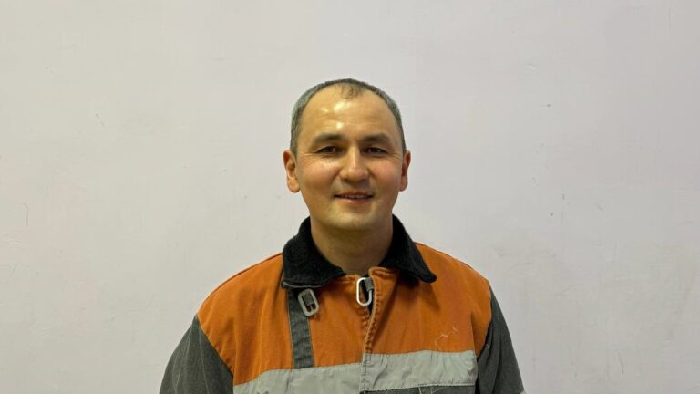 Токаев наградил орденом электрослесаря, который предотвратил трагедию на шахте в Караганде