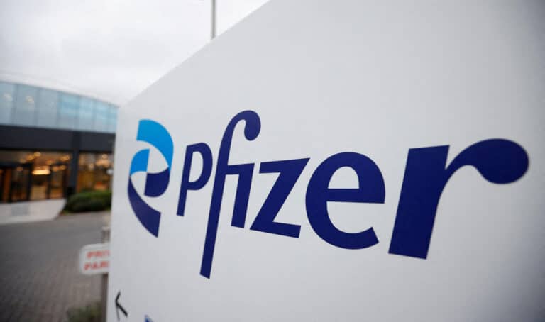 Pfizer шығынды азайтатын жаңа бағдарламаны іске қосты