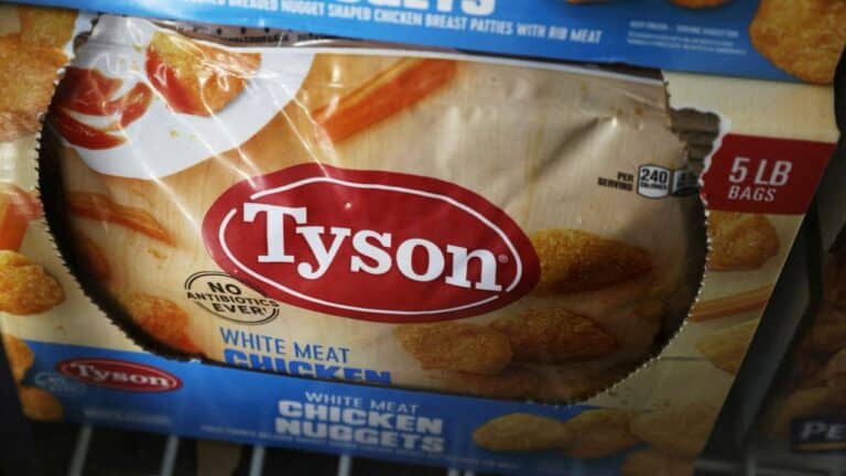 Акции Tyson Foods рухнули после предупреждения об устойчивой инфляции