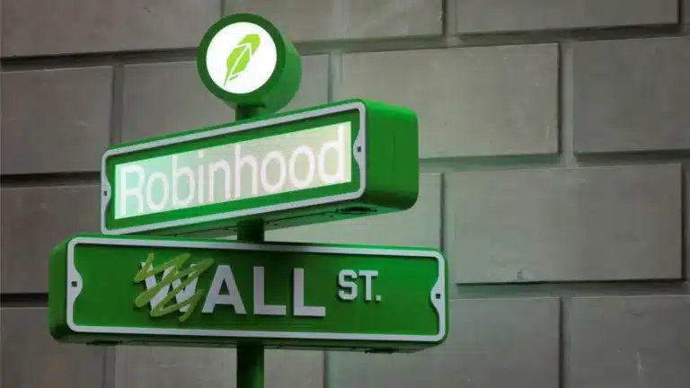 Robinhood утроил доход от криптовалюты, акции отреагировали ростом