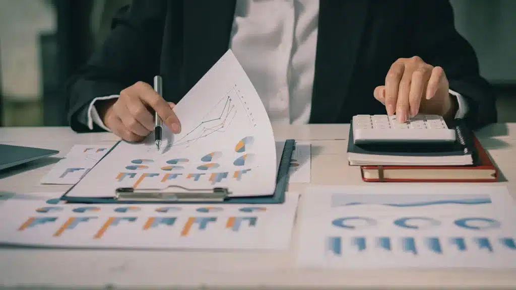 Доходность пенсий под управлением Нацбанка за пять месяцев уступила инфляции