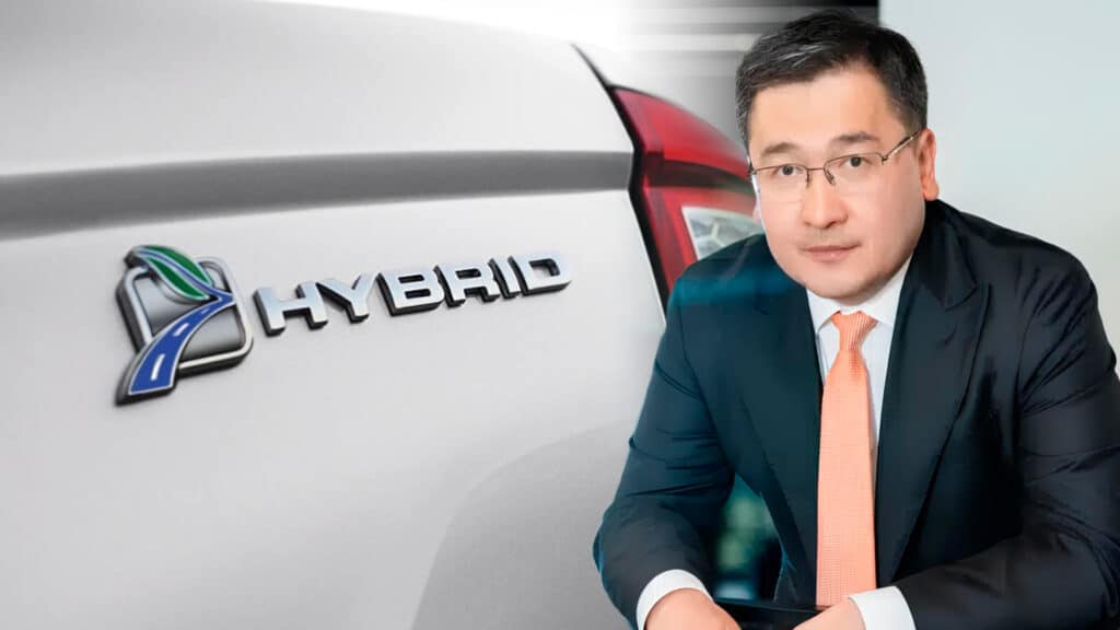 Эксперт считает, что новым трендом после электрокаров станут гибридные автомобили