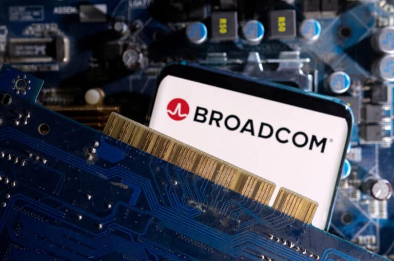 Акции Broadcom обновили исторический максимум