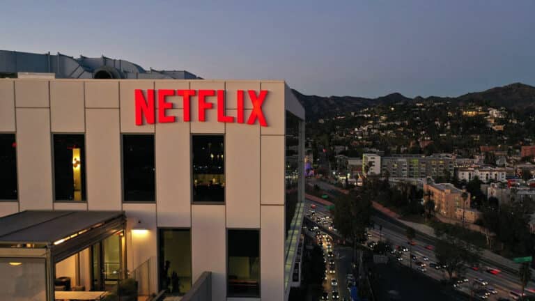 Крупнейшие банки с Уолл-стрит повысили таргет по акциям Netflix перед отчетом