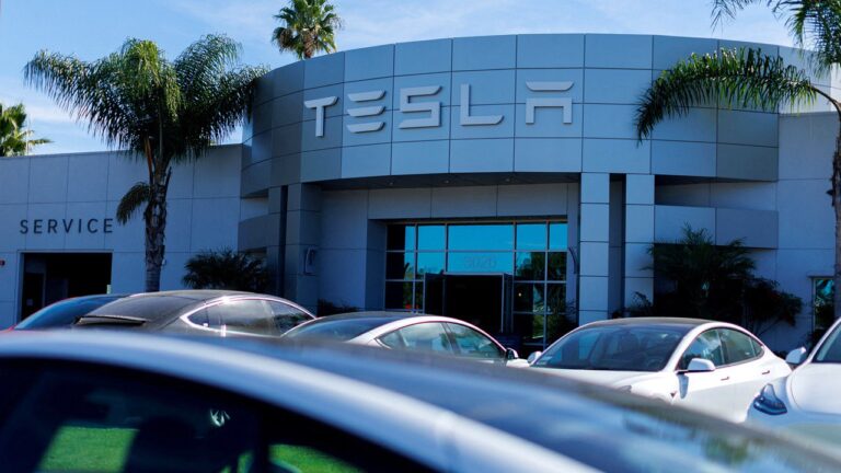 Акции Tesla взлетели на 10%, несмотря на падение продаж во втором квартале