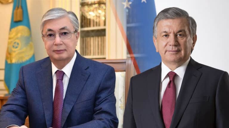 Токаев поздравил президента Узбекистана Мирзиёева с 67-летием
