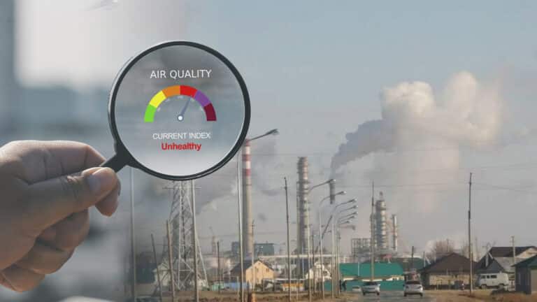Синоптики предупредили жителей Костаная и Атырау о загрязнении воздуха 19 июля  
