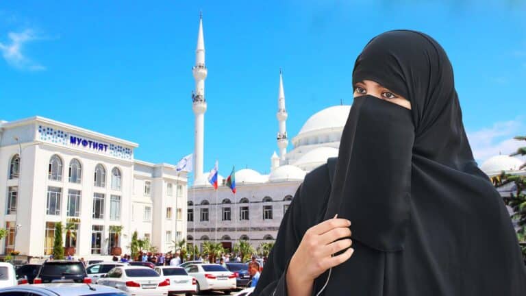 Муфтият Дагестана временно запретил женщинам носить никабы из-за угрозы безопасности