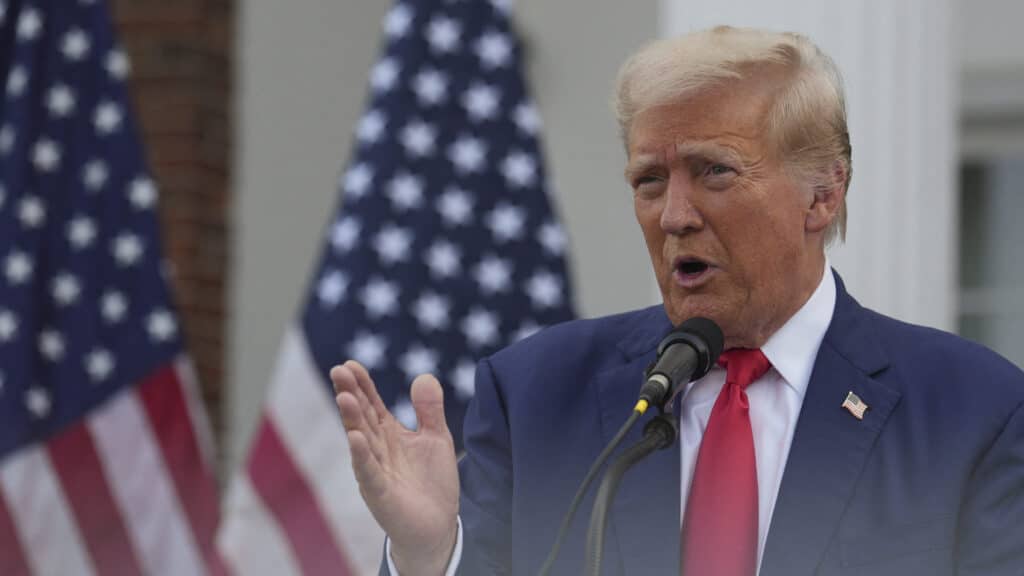 Трамп пообещал вдвое снизить цены на энергию в США, используя лозунг 2008 года «Бури, детка, бури»