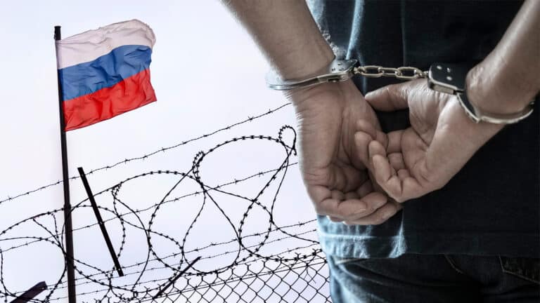 Россия проводит крупный обмен заключенными с западными странами 