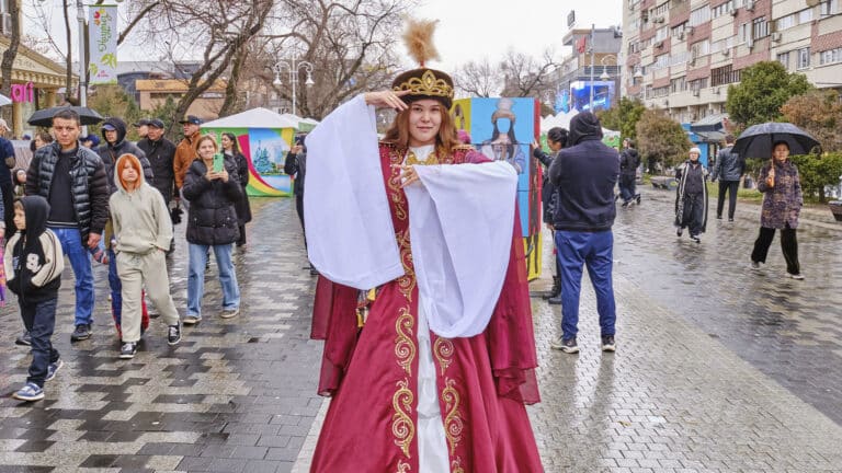 Чаще всего иностранные туристы приезжают в Алматы на культурные мероприятия