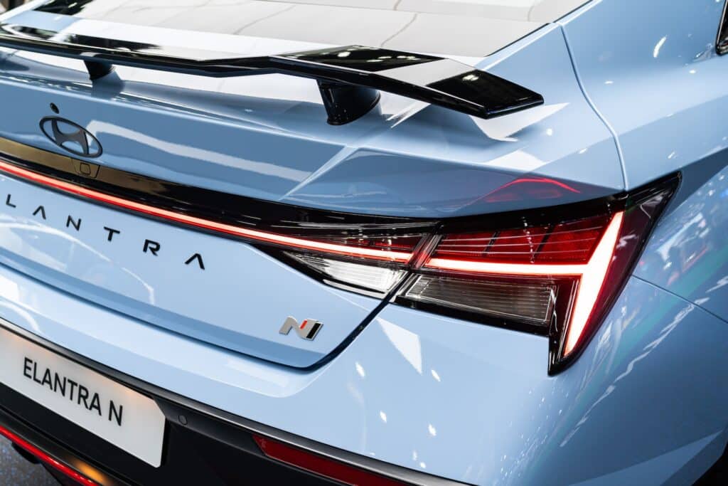 Казахстанцы при покупке стали выбирать новые модели автомобилей с улучшенными комплектациями