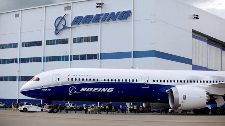 Boeing получит около $21 млрд в результате одного из крупнейших размещений акций