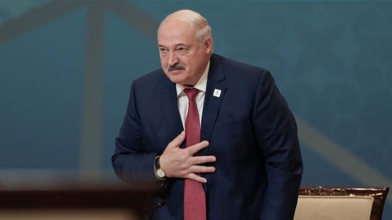 Лукашенко назвал Казахстан дружественной страной после вызова посла Беларуси в МИД РК