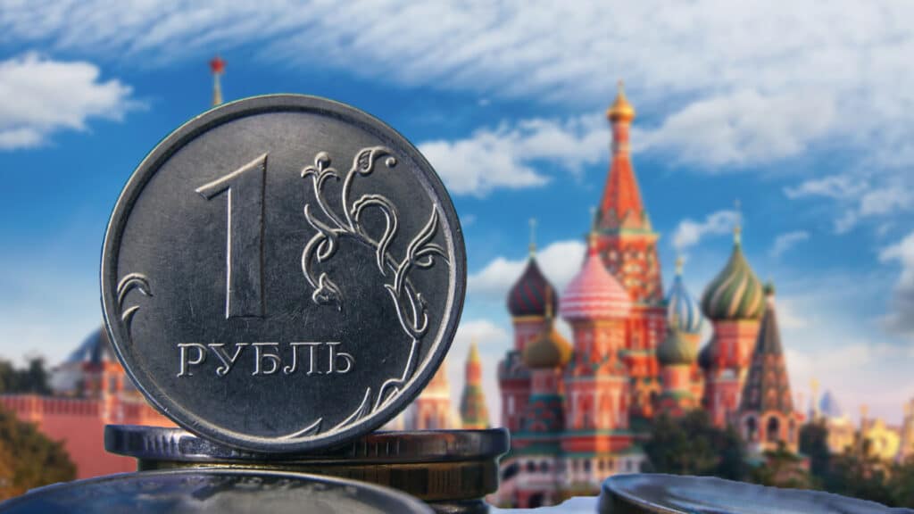 Россия готова позволить ослабить рубль, чтобы пополнить бюджет