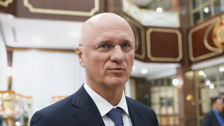 Роман Скляр 
