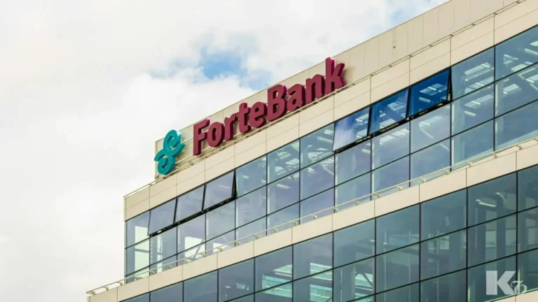 ForteBank отверг слухи о поглощении Bank RBK и Евразийского банка