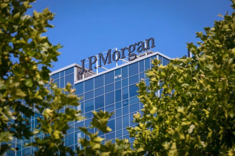 Главное к утру: статданные по США, прогноз JPMorgan, господдержка в КНР