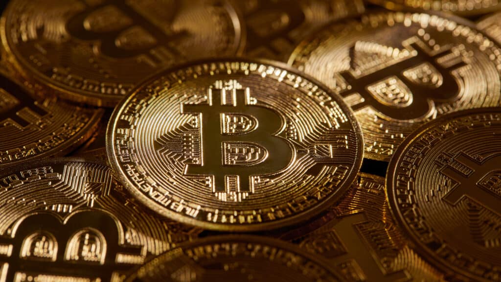 Биткоин побил два рекорда за сутки