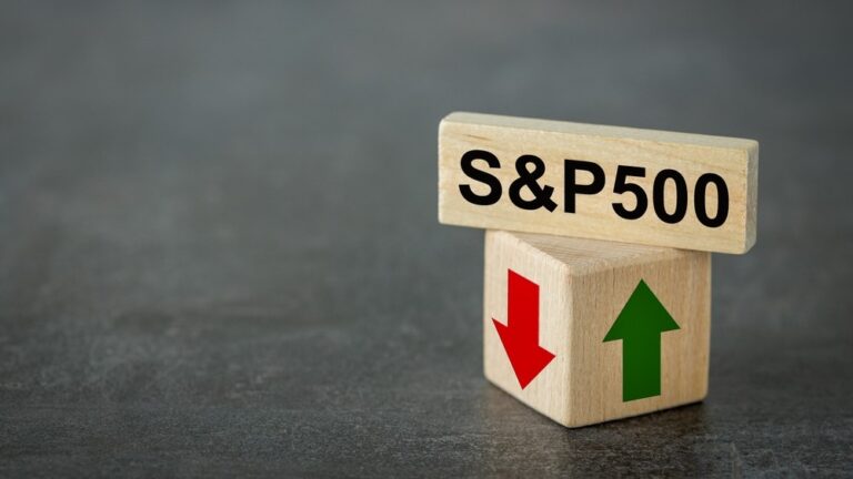 Главное к утру: прогнозы по S&P 500, рекорд Super Micro, новые IPO