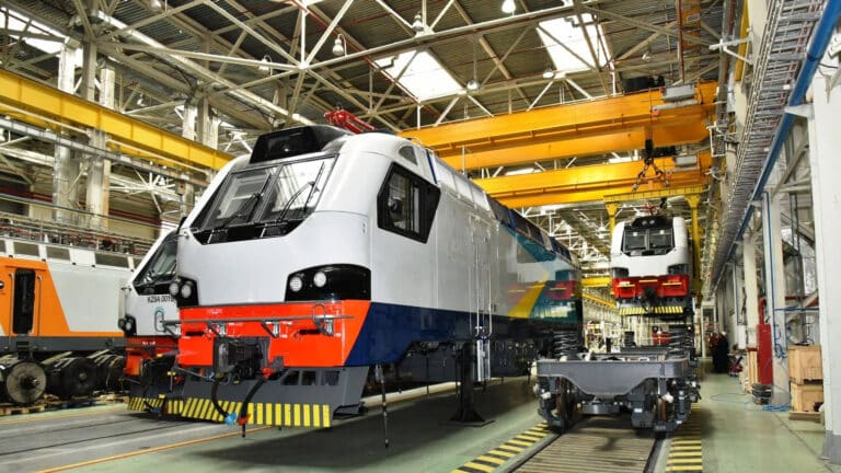 French bank finances purchasing of Alstom locomotives by Kazakhstan Railways