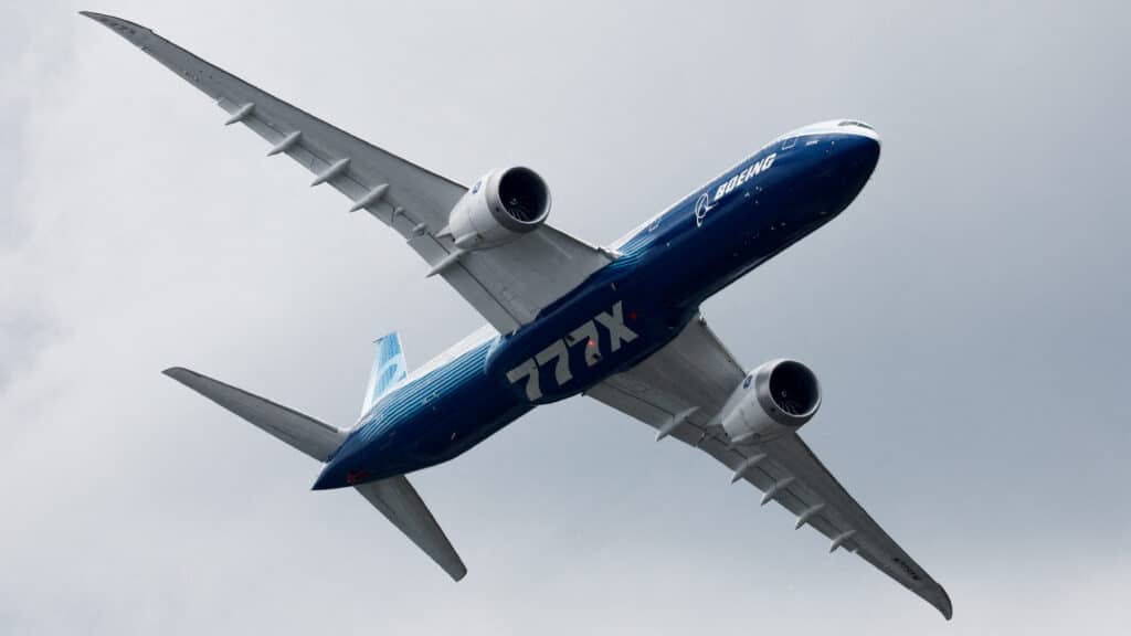 FILE PHOTO: A Boeing 777-9, a variant of the 777X, performs a flying display at the 54th International Paris Airshow at Le Bourget Airport near Paris, France, June 20, 2023. REUTERS/Benoit Tessier/File Photo