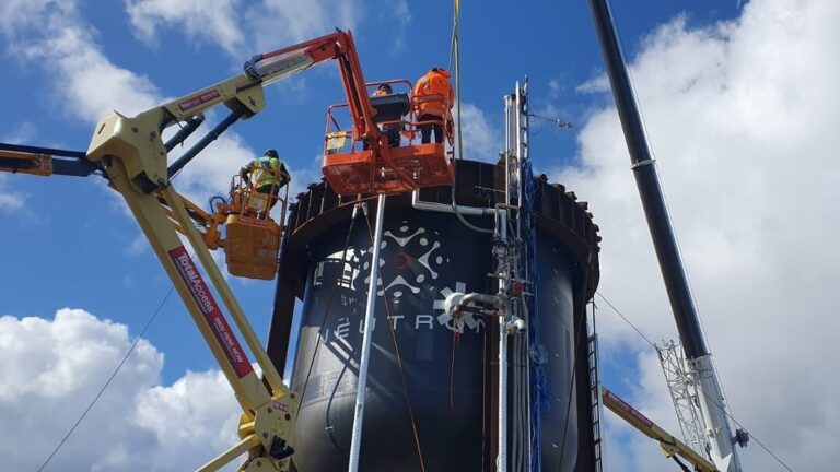 Акции Rocket Lab достигли максимума с ноября 2021 года после сильного отчета