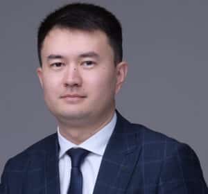 Асет Онласов