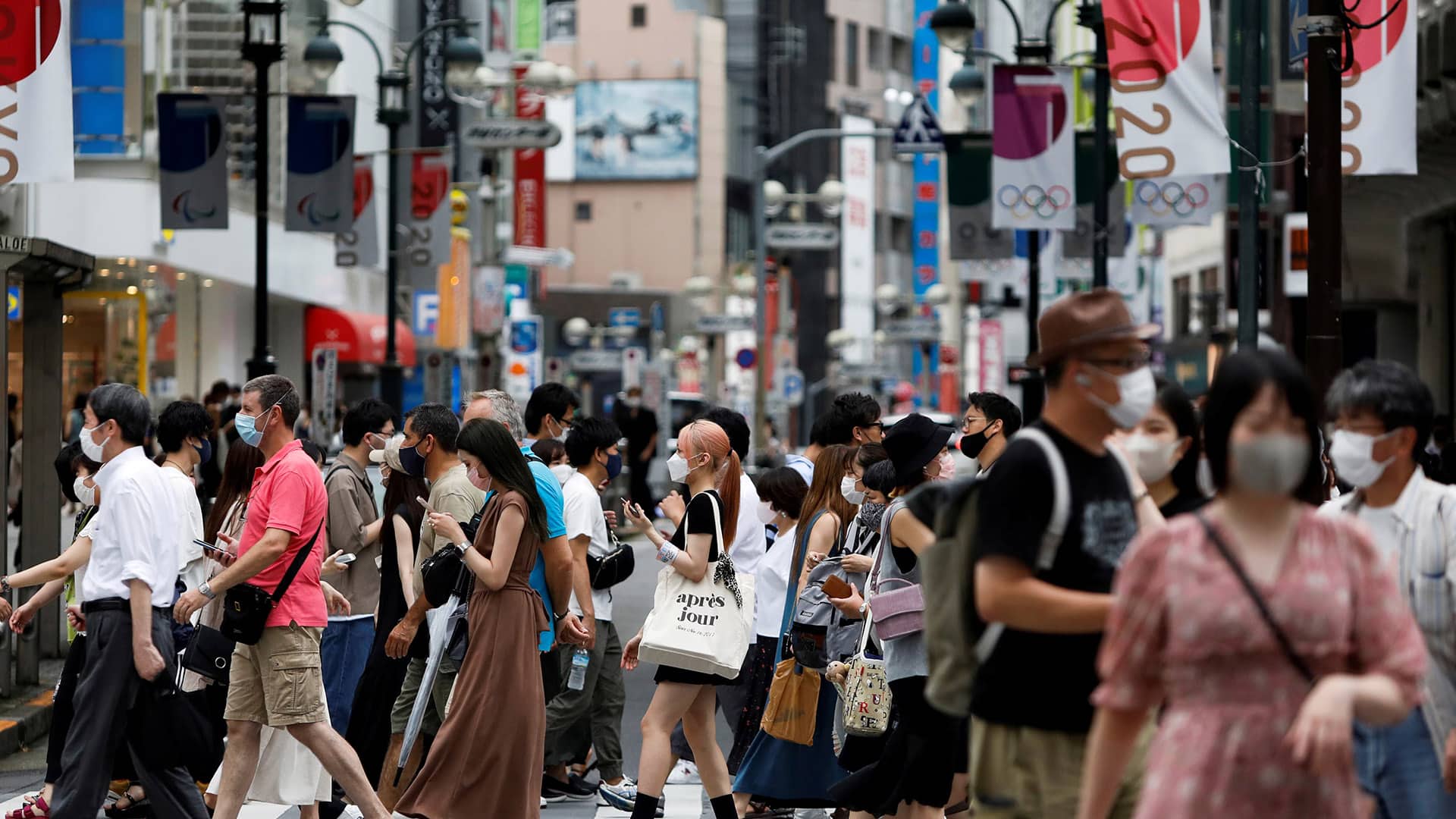 Tokyo Introduces a 4-Day Workweek to Reduce Stress and Boost Birth Rates