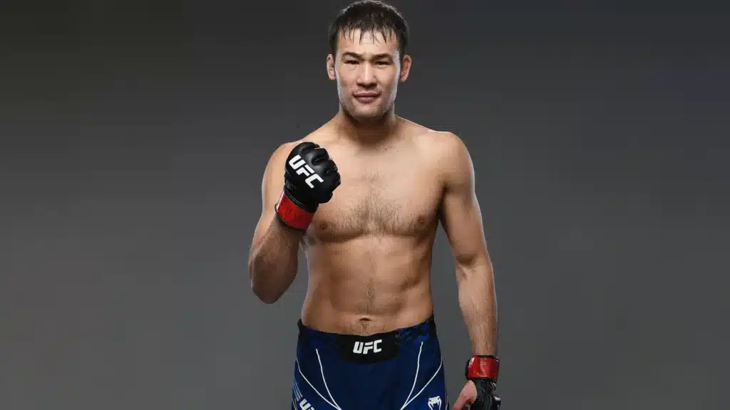 Президент поздравил Шавката Рахмонова с победой в UFC над ирландцем Иэном Гэрри