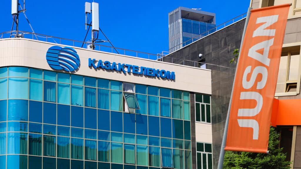 Jusan Bank избавился от акций «Казахтелекома»